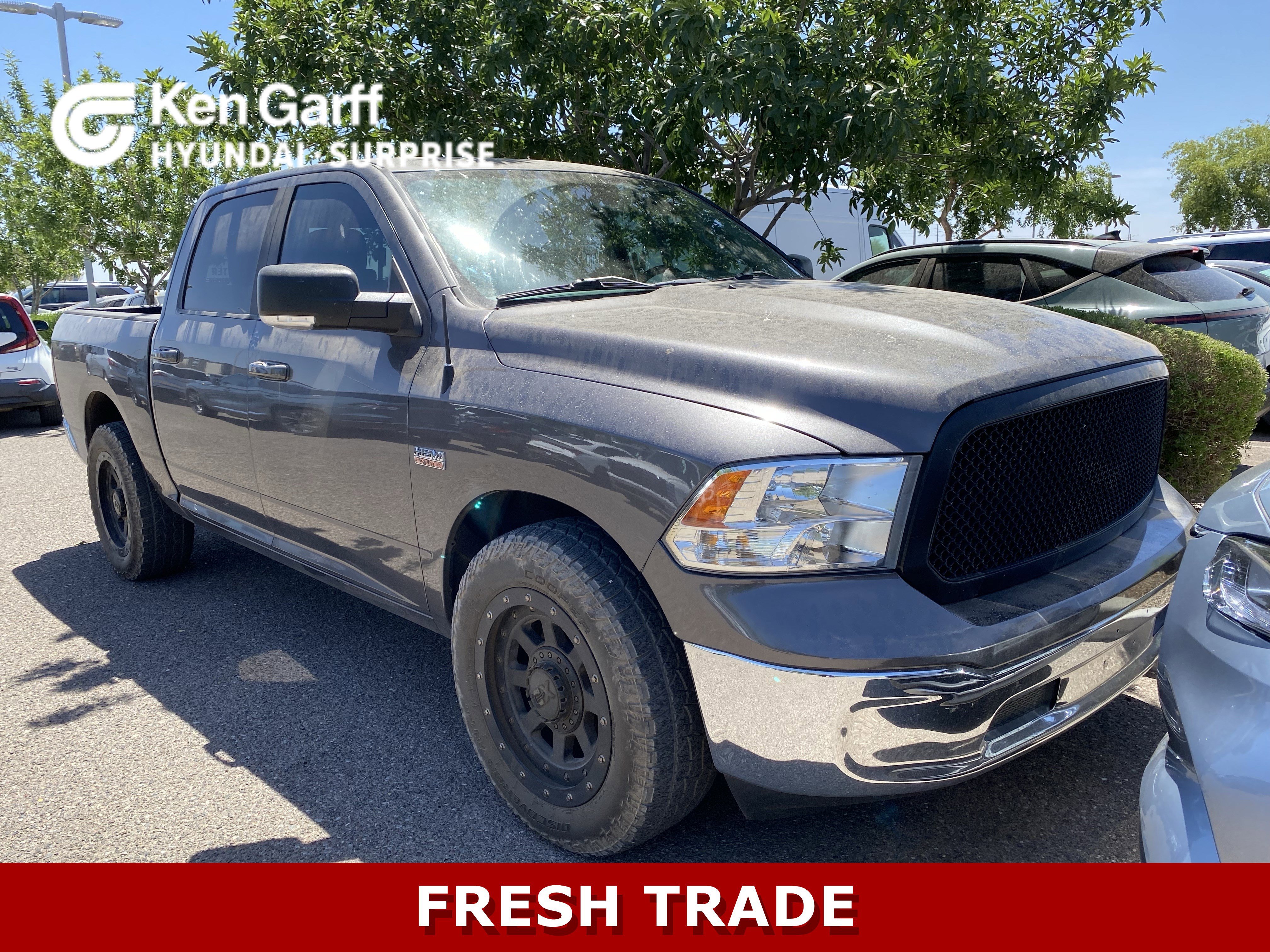 2019 RAM 1500 Classic SLT Crew Cab 5'7" (Fleet)'s photo