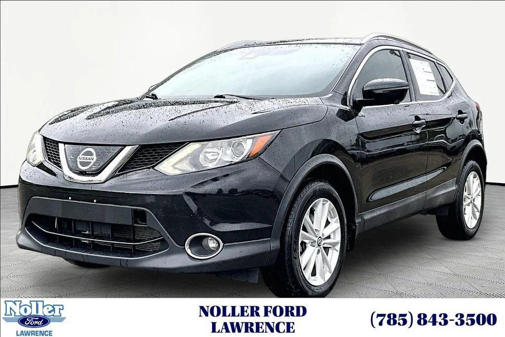 2019 Nissan Rogue Sport SV FWD's photo