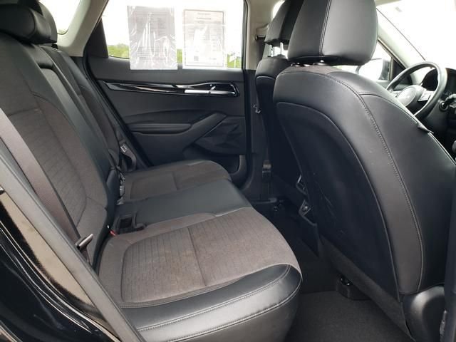 Used 2023 Black Kia S image 16