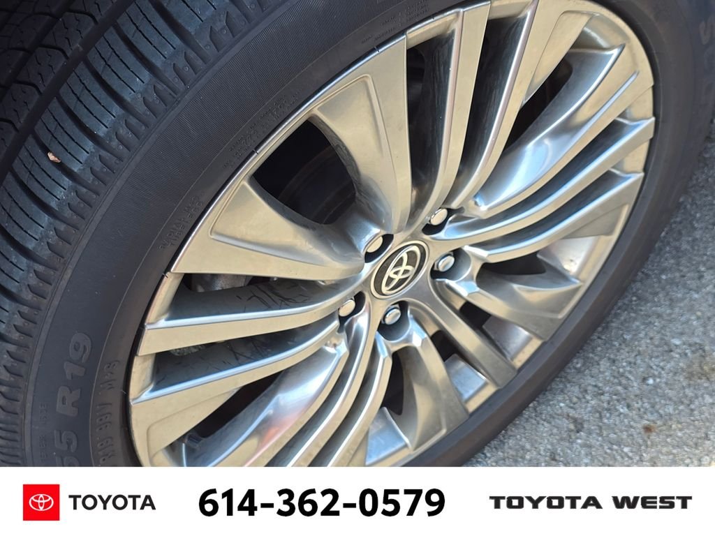 Used 2023 Red Toyota Limited image 10