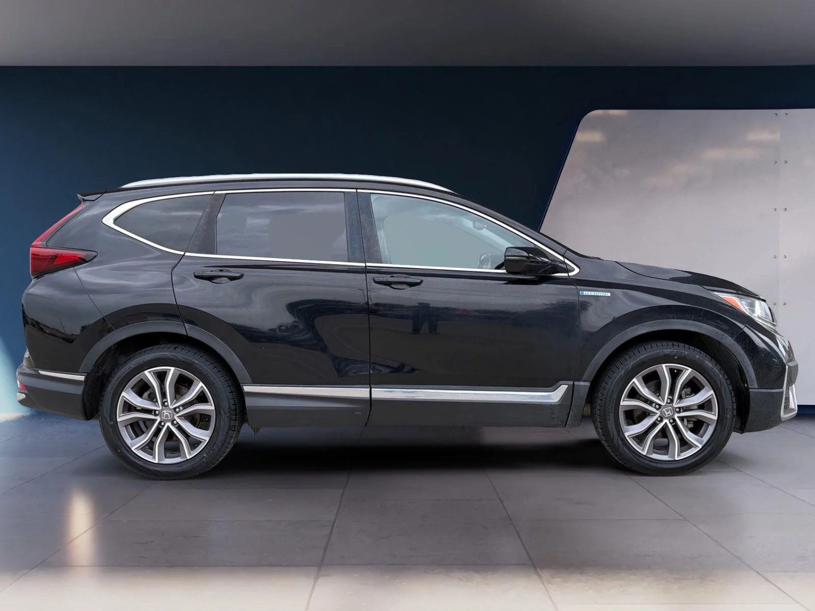 Used 2022 Crystal Black Pearl Honda Touring image 6
