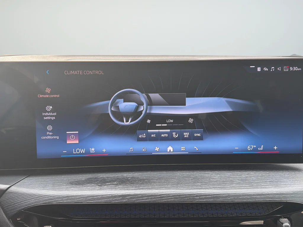 Used 2025 White BMW 430i image 22