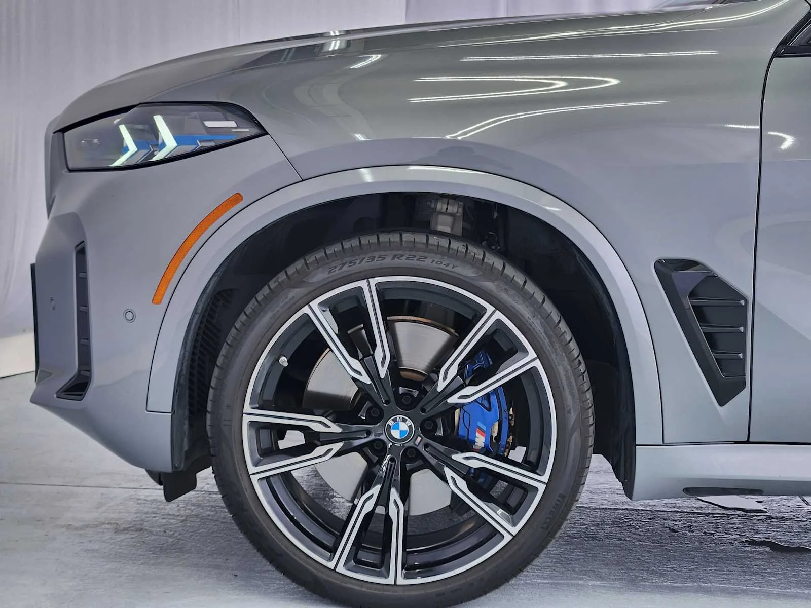 Certified Used 2025 Skyscraper Grey Metallic BMW M60i image 6