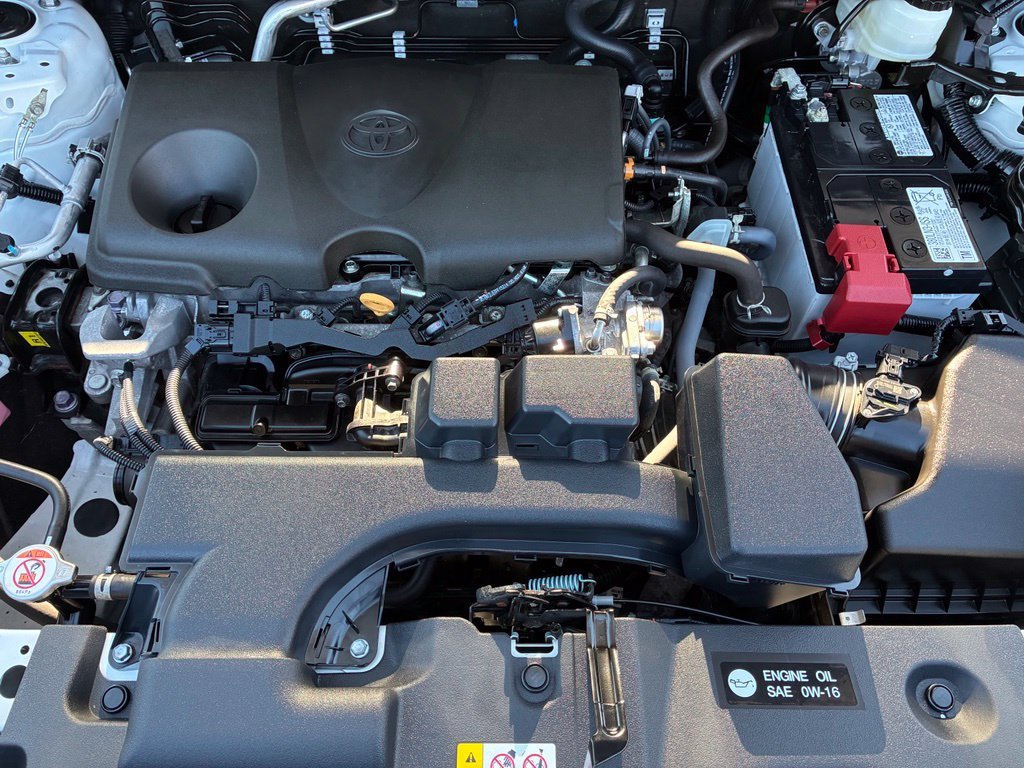 Used 2025 White Toyota XLE image 32