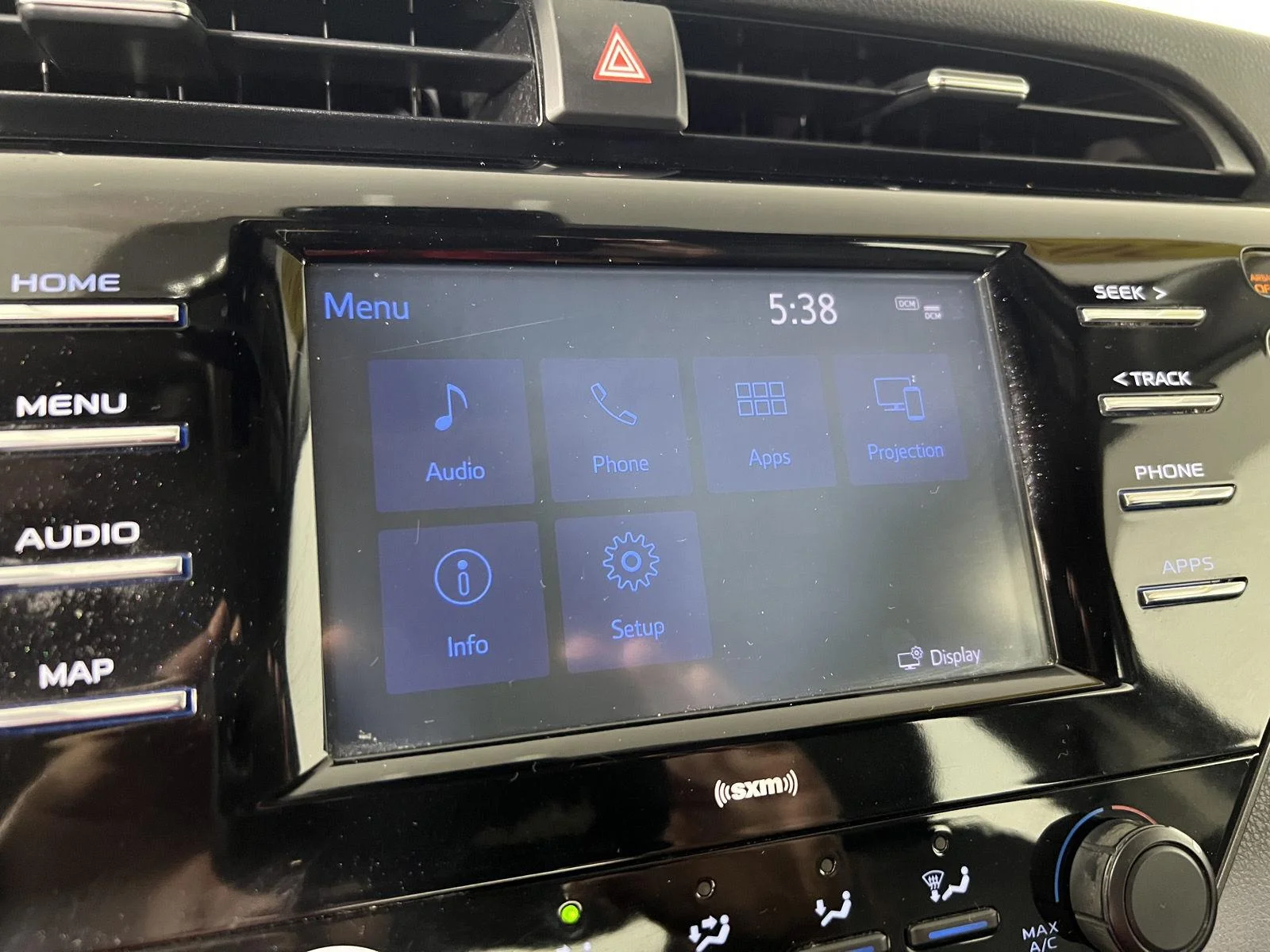 Used 2020 Bk Toyota LE image 19