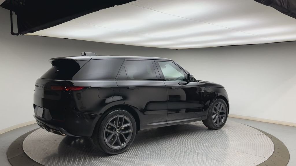 Certified Used 2024 Santorini Black Metallic Land Rover SE image 2