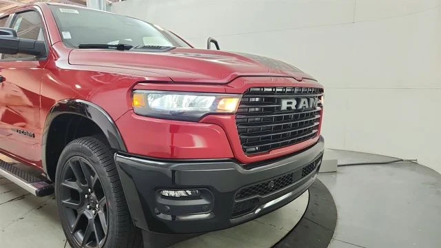 New 2026 Molten Red Pearl-Coat Exterior Paint RAM Laramie image 26