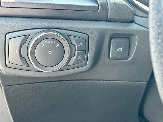 Used 2019 Blue Ford Titanium image 10