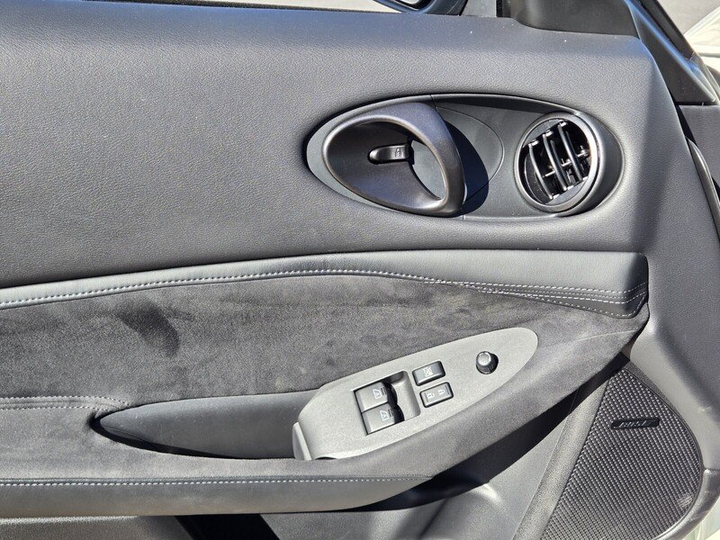 Used 2025 Pearl White NISSAN NISMO AUTO image 17