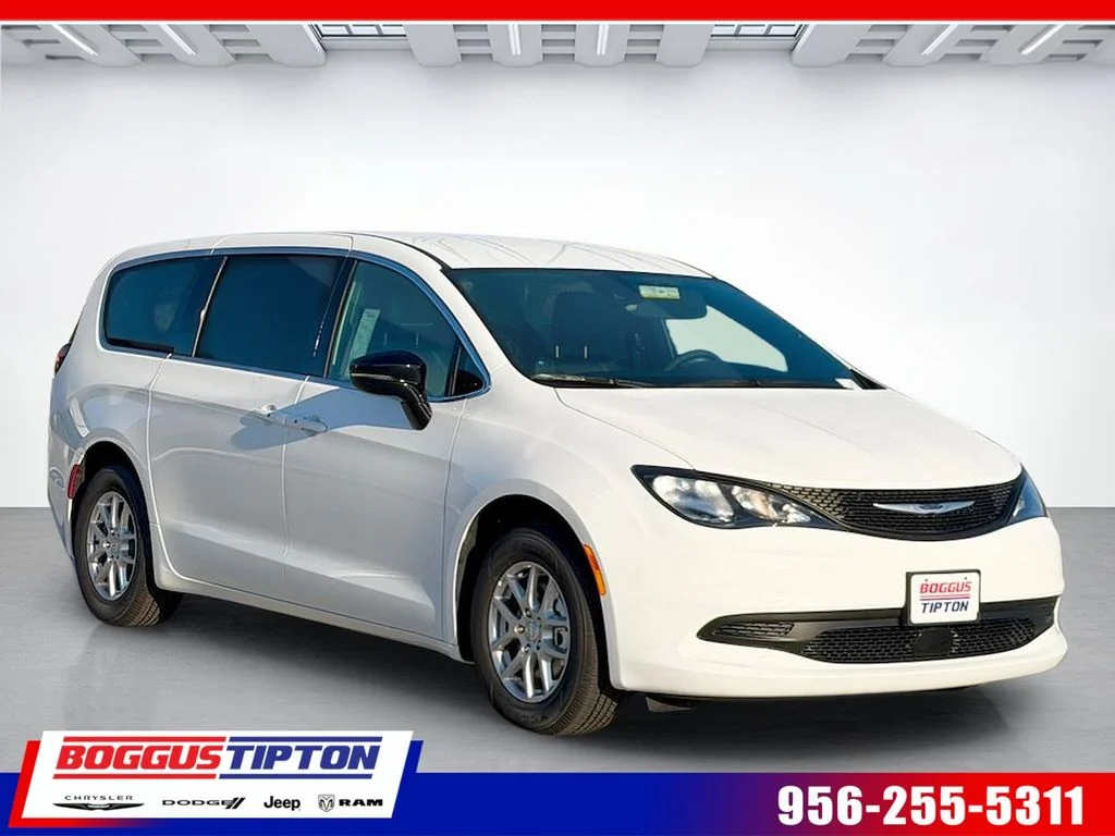 2026 Chrysler Voyager LX's photo