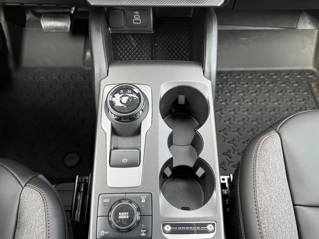 New 2026 Carbonized Gray Metallic Ford Badlands® image 11
