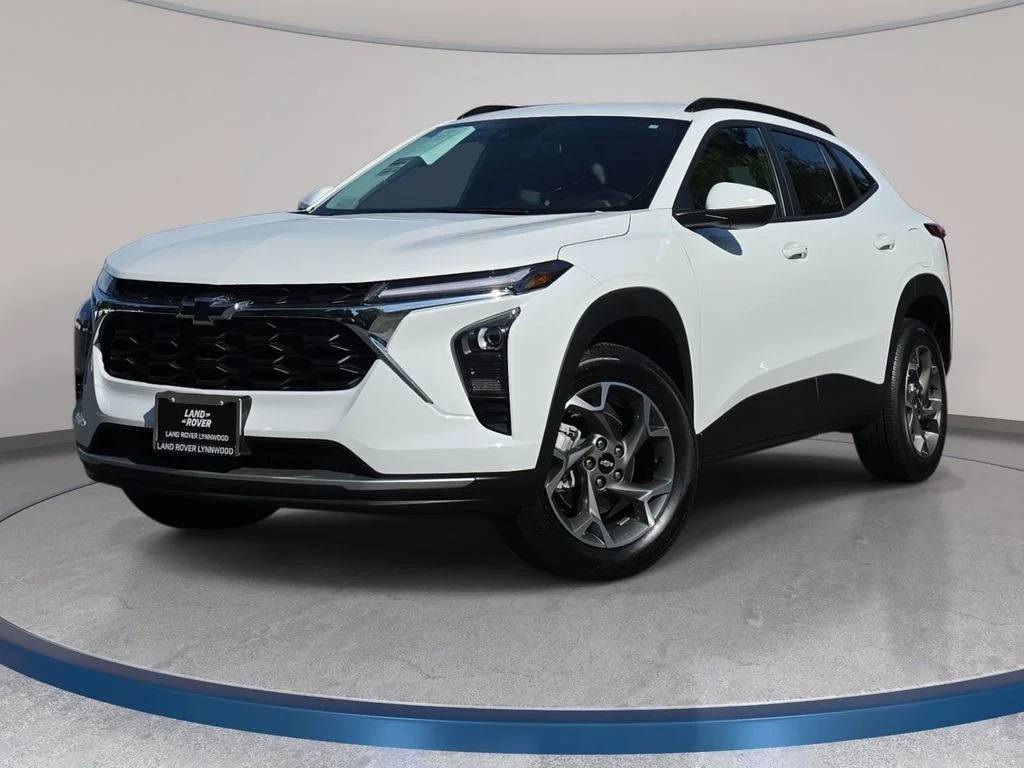 2024 Chevrolet Trax LT's photo