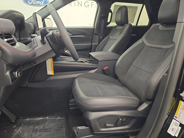 New 2026 Agate Black Metallic Ford ST image 28