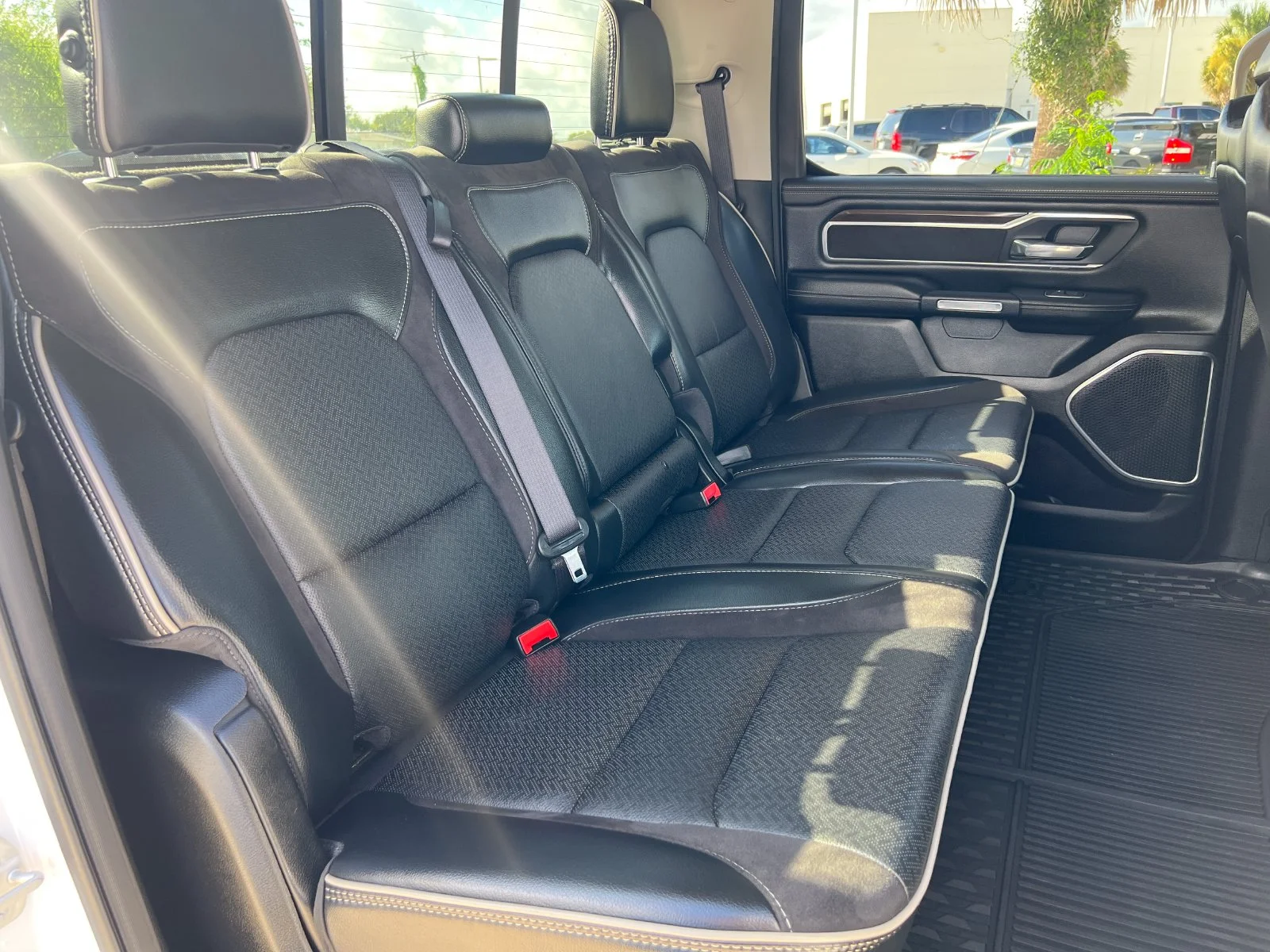 Used 2022 White Ram Laramie image 20