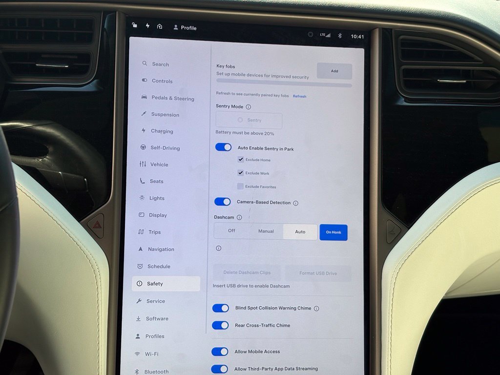 Used 2019 White Tesla Long Range image 23
