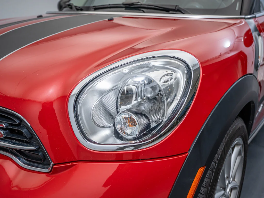 Used 2015 Blazing Red MINI  image 15