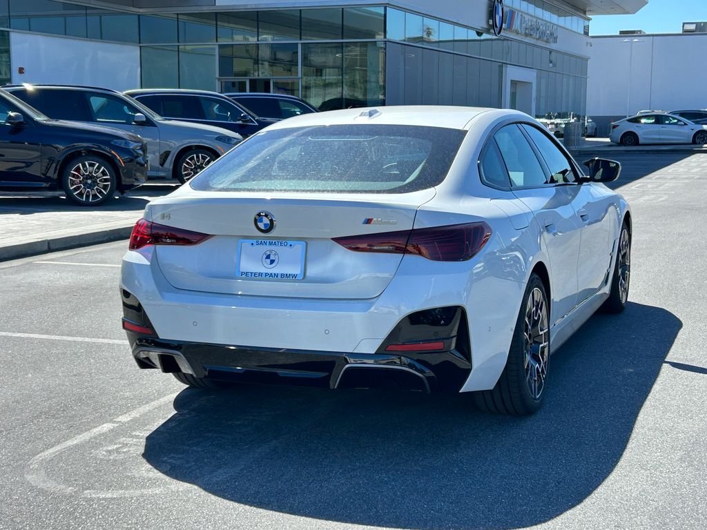 New 2026 White Metallic BMW M60 image 5