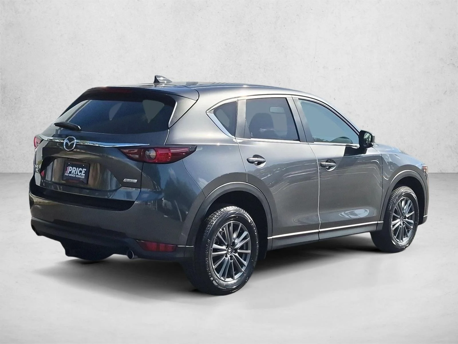 Used 2017 Machine Gray Metallic Mazda Touring image 5