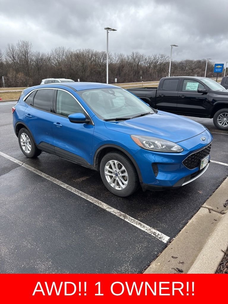 2020 Ford Escape SE
