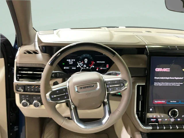 2026 GMC Yukon Denali - Photo 17