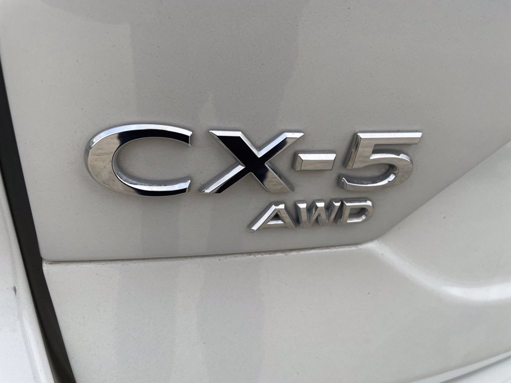 Certified Used 2024 White Metallic Mazda 2.5 S Preferred Package image 8