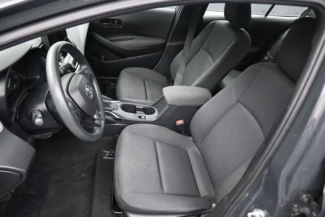 Used 2024  Toyota LE image 21