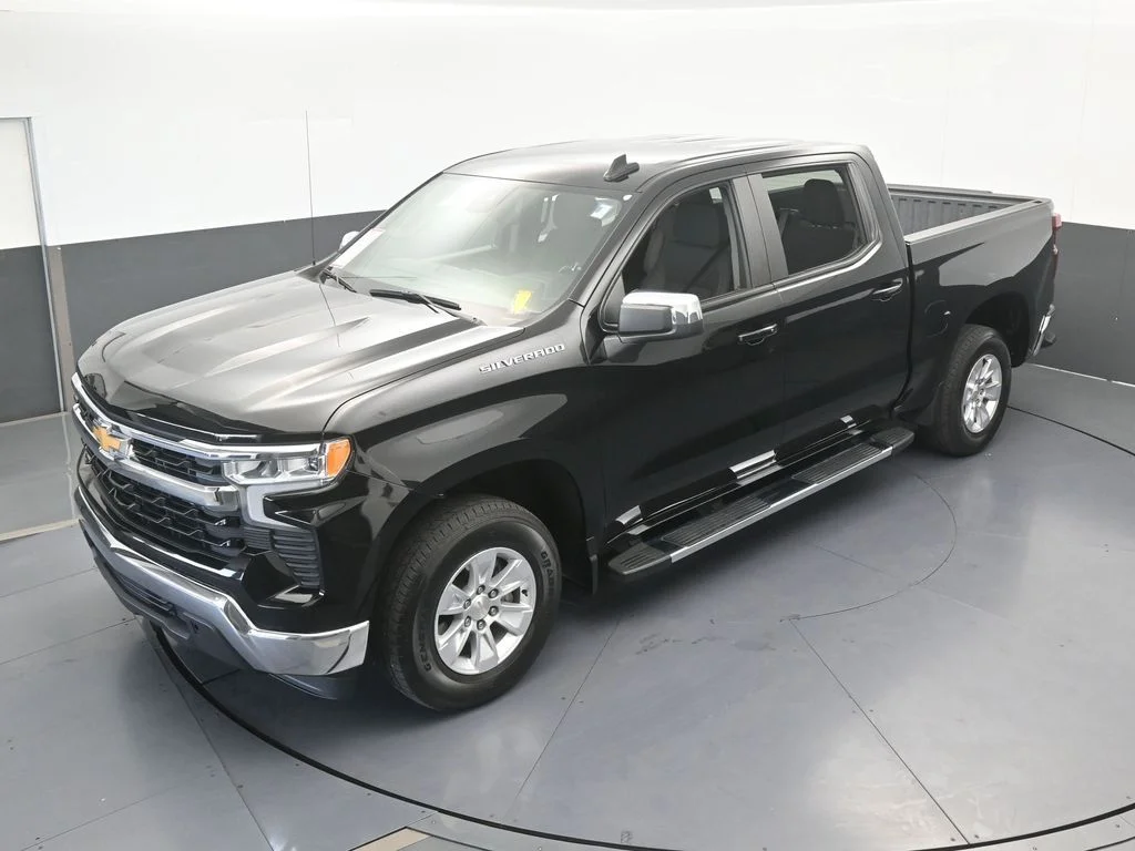 Used 2024 Black Chevrolet LT image 42