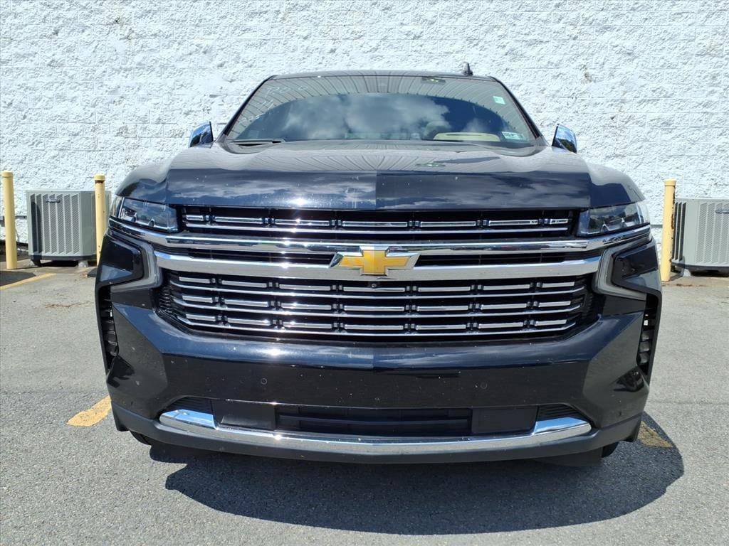 Used 2023 Black Chevrolet Premier image 4