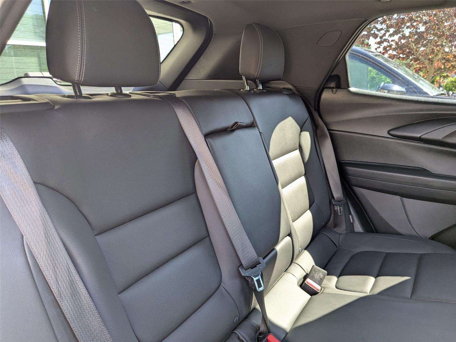 Used 2023 Summit White Chevrolet ACTIV image 28