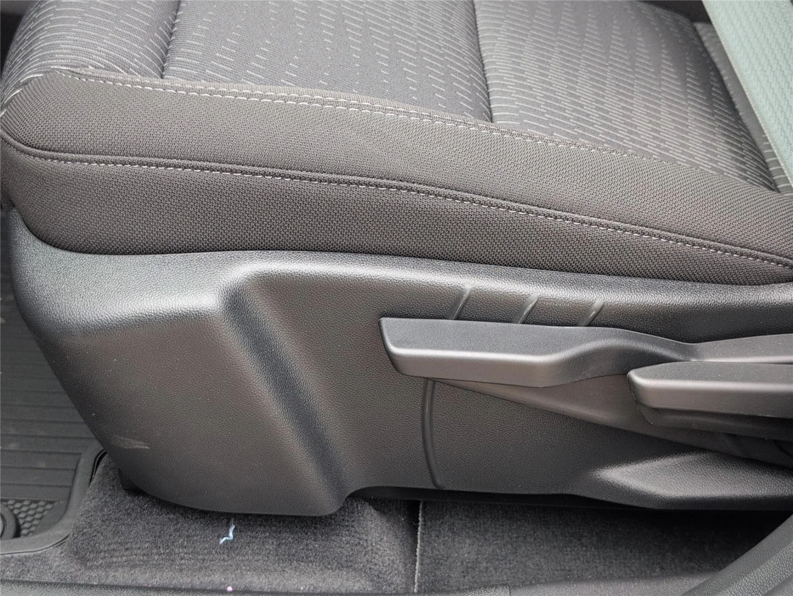 2026 Chevrolet Equinox LT - Photo 14