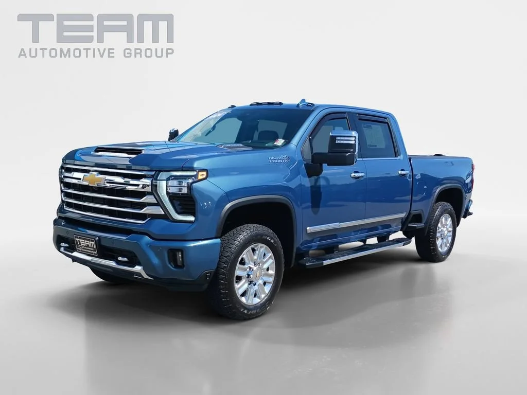 Used 2024 Lakeshore Blue Metallic Chevrolet High Country image 3