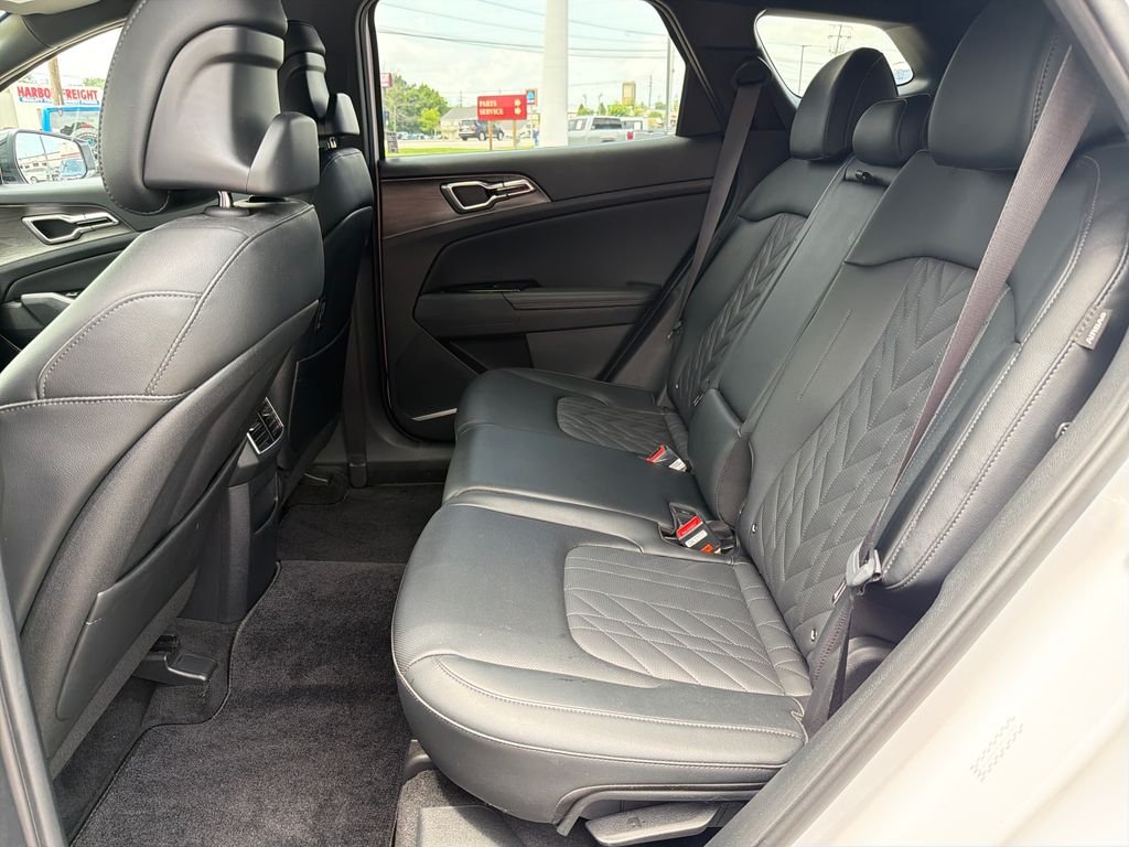 Used 2024 White Kia X-Line image 14