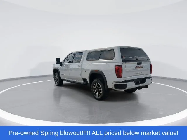 Used 2022 White GMC AT4 image 6