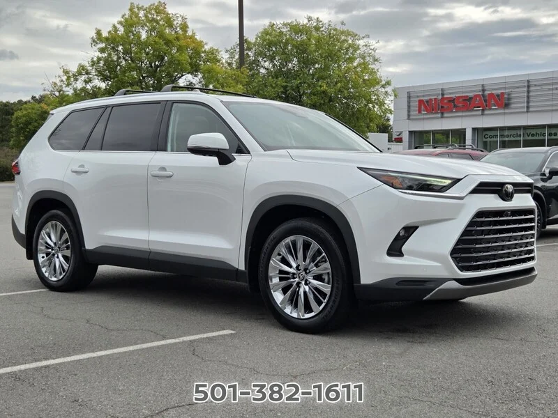 Used 2024 Pearl TOYOTA PLATINUM AWD image 3