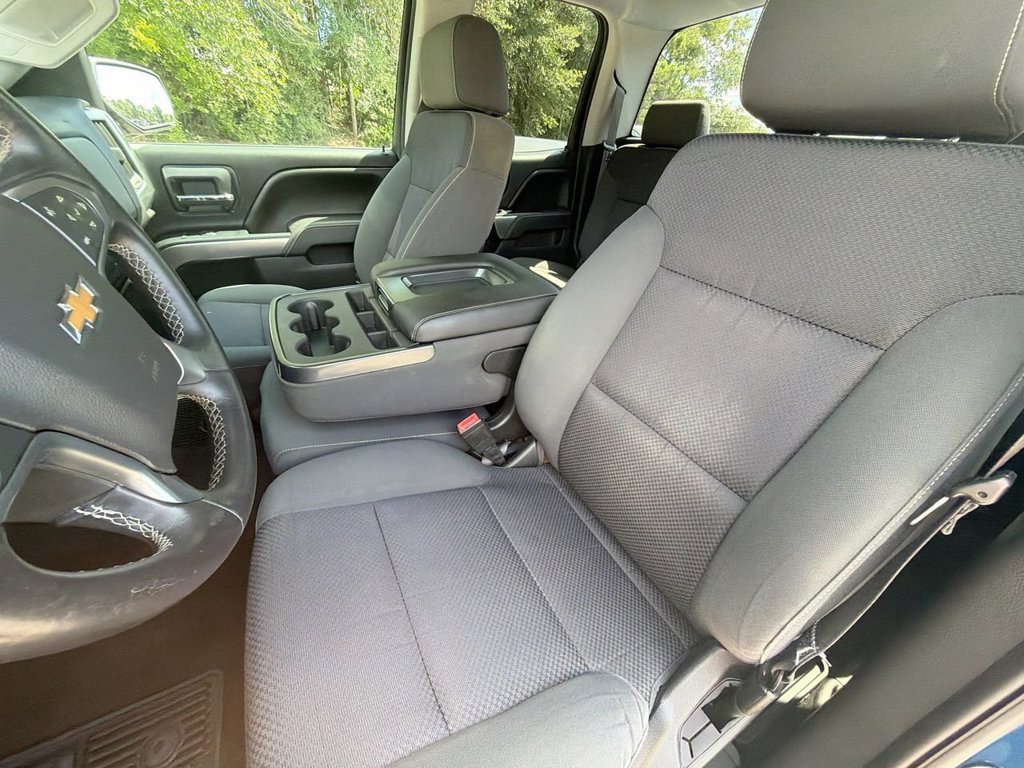 Used 2015 Blue Chevrolet LT image 16