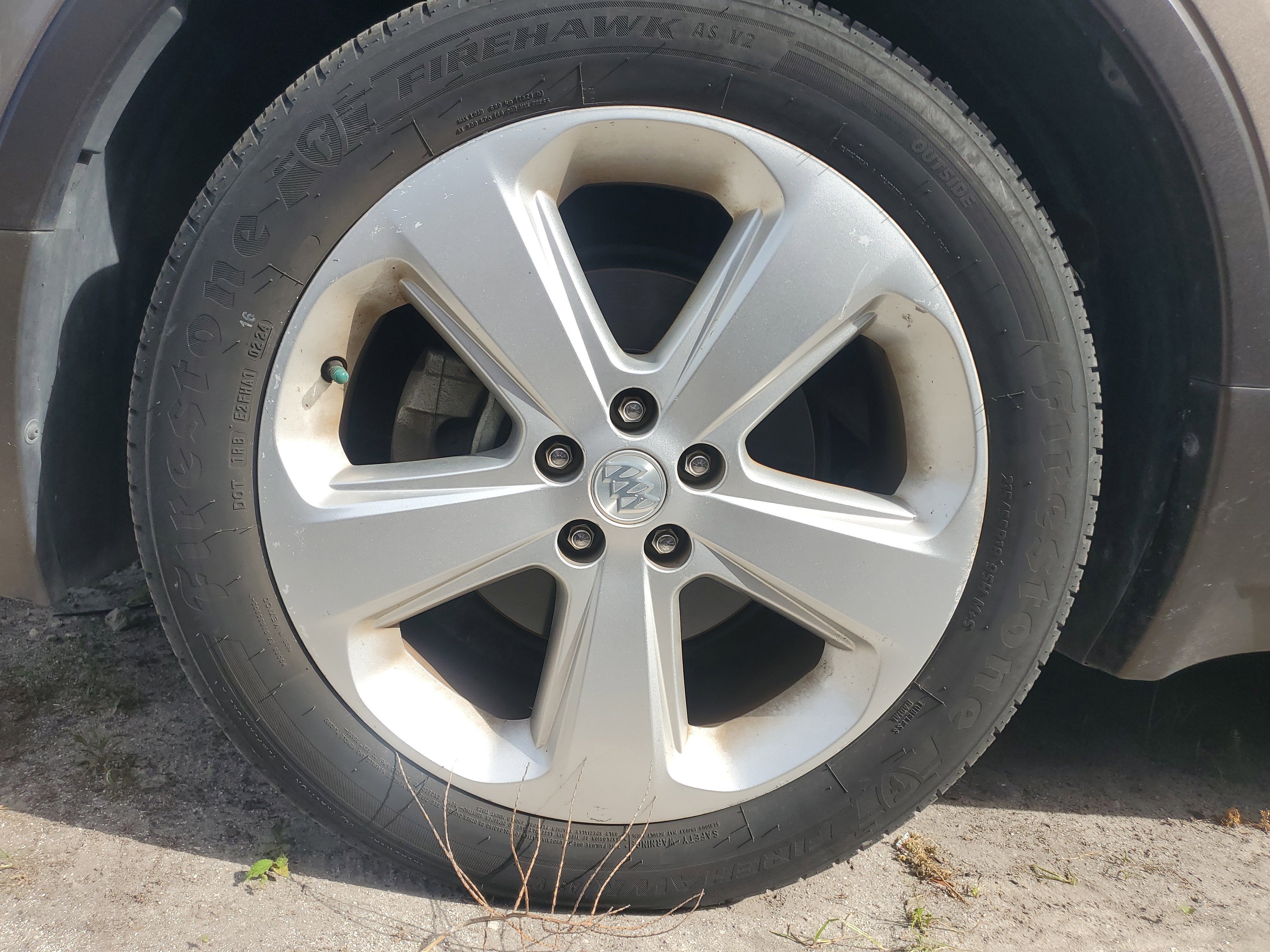 Used 2015 Cocoa Silver Metallic Buick Convenience image 3