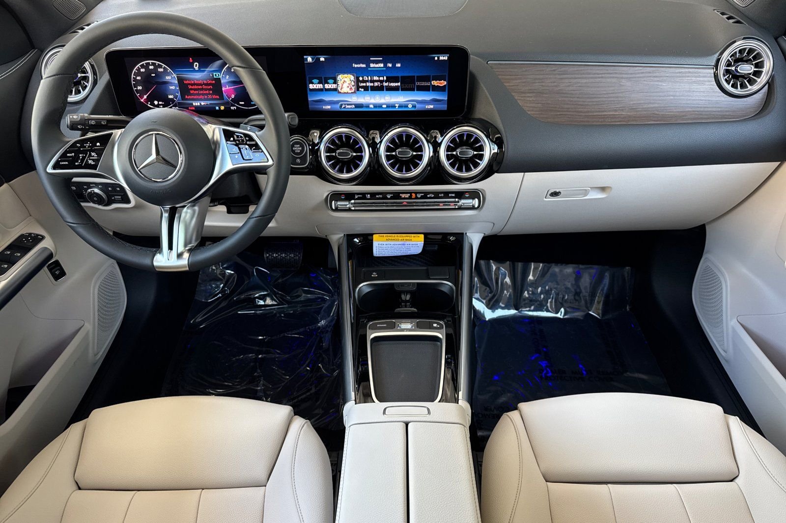 New 2026 Night Black Mercedes-Benz GLA 250 image 2