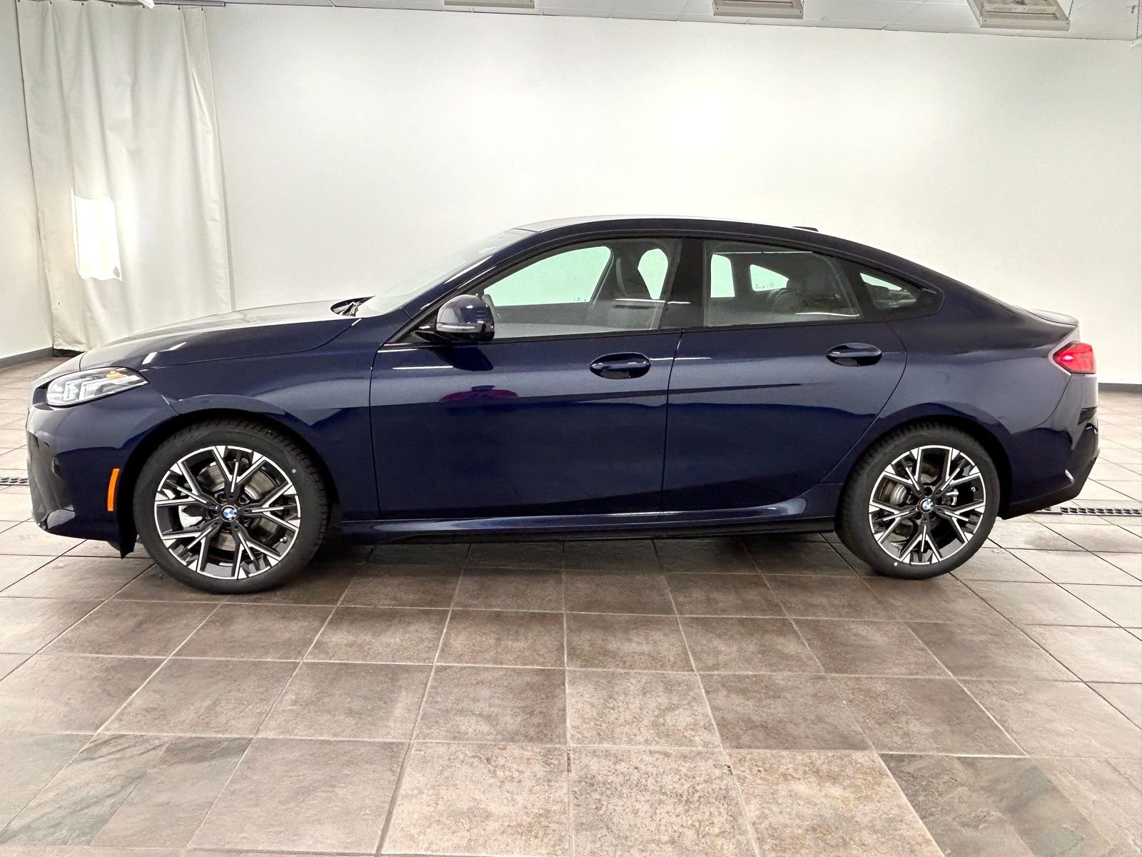 New 2026 Tanzanite Blue II Metallic BMW 228 Gran Coupe image 2