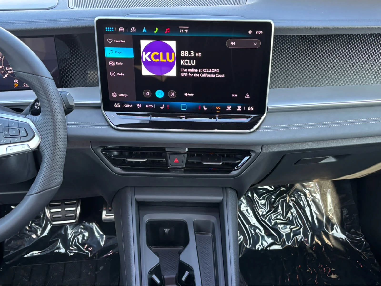 New 2026 PLATINUM GRAY Volkswagen SE R-Line Black image 10
