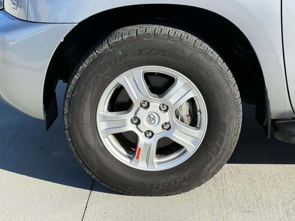 2014 Toyota Sequoia SR5 - Photo 13