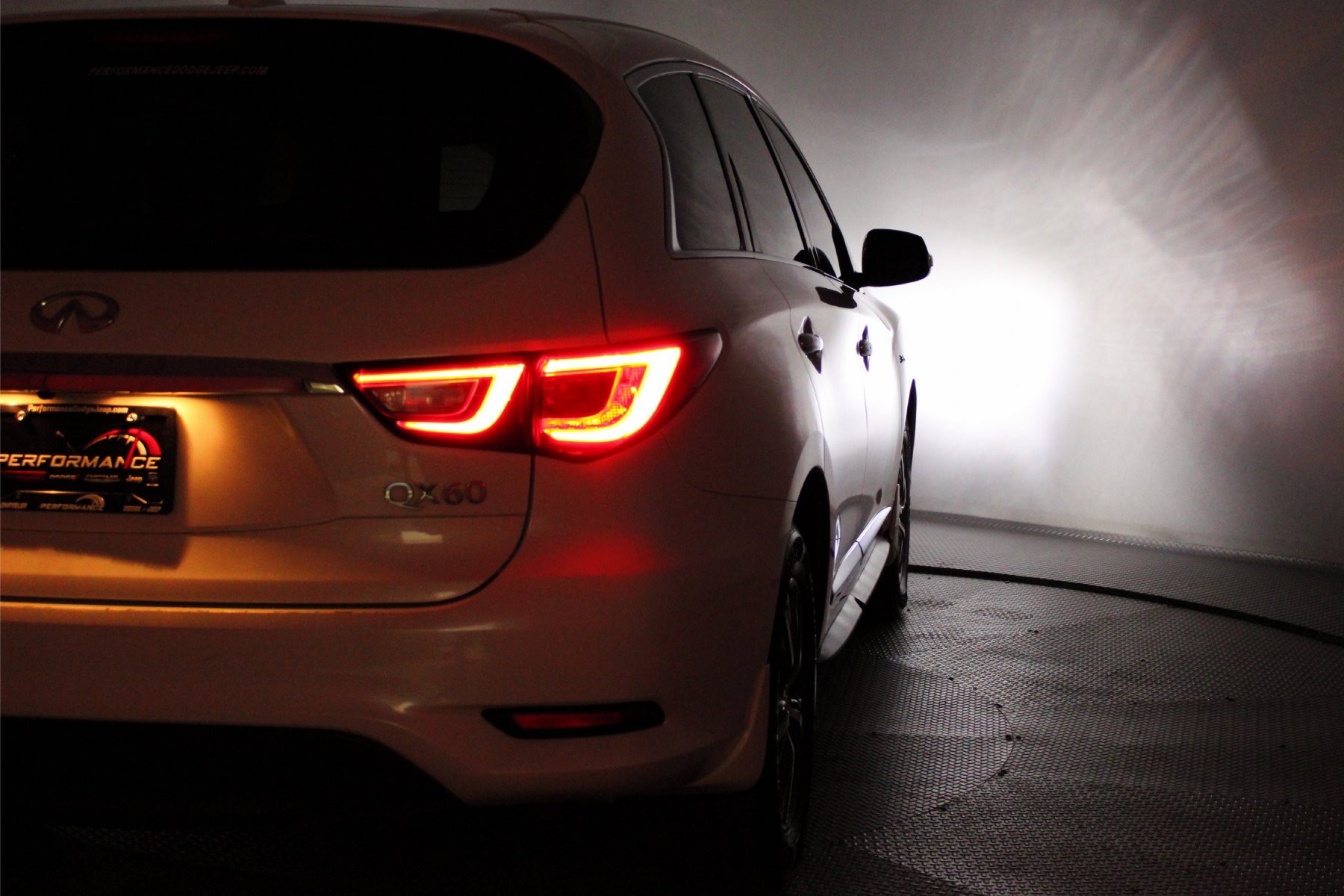 Used 2019 Majestic White INFINITI PURE image 14