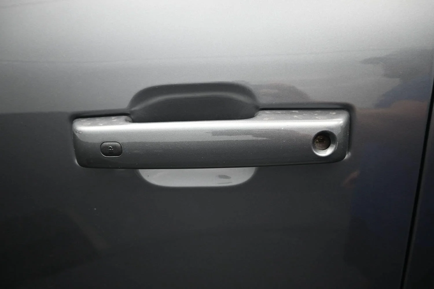Used 2024 Carbonized Gray Ford LARIAT image 19