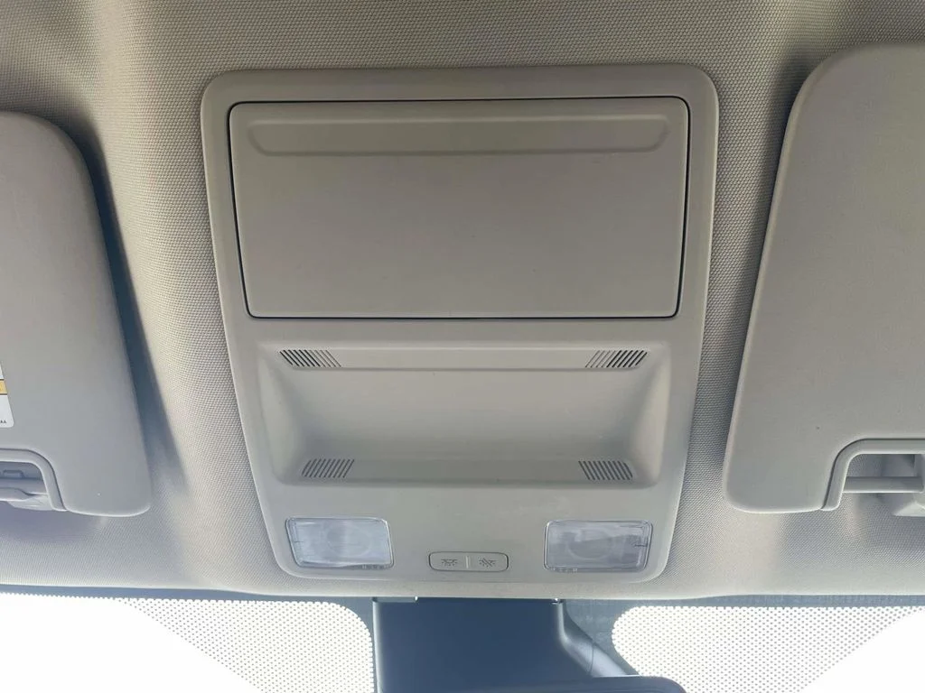 Certified Used 2019 Magnetic Metallic Ford XLT image 29