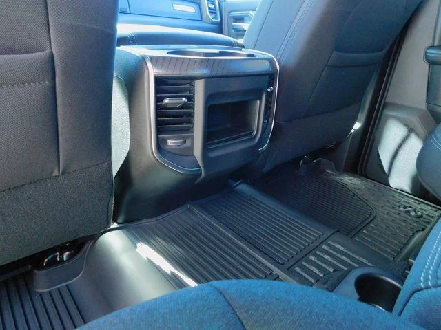 2026 RAM 3500 Big Horn - Photo 23