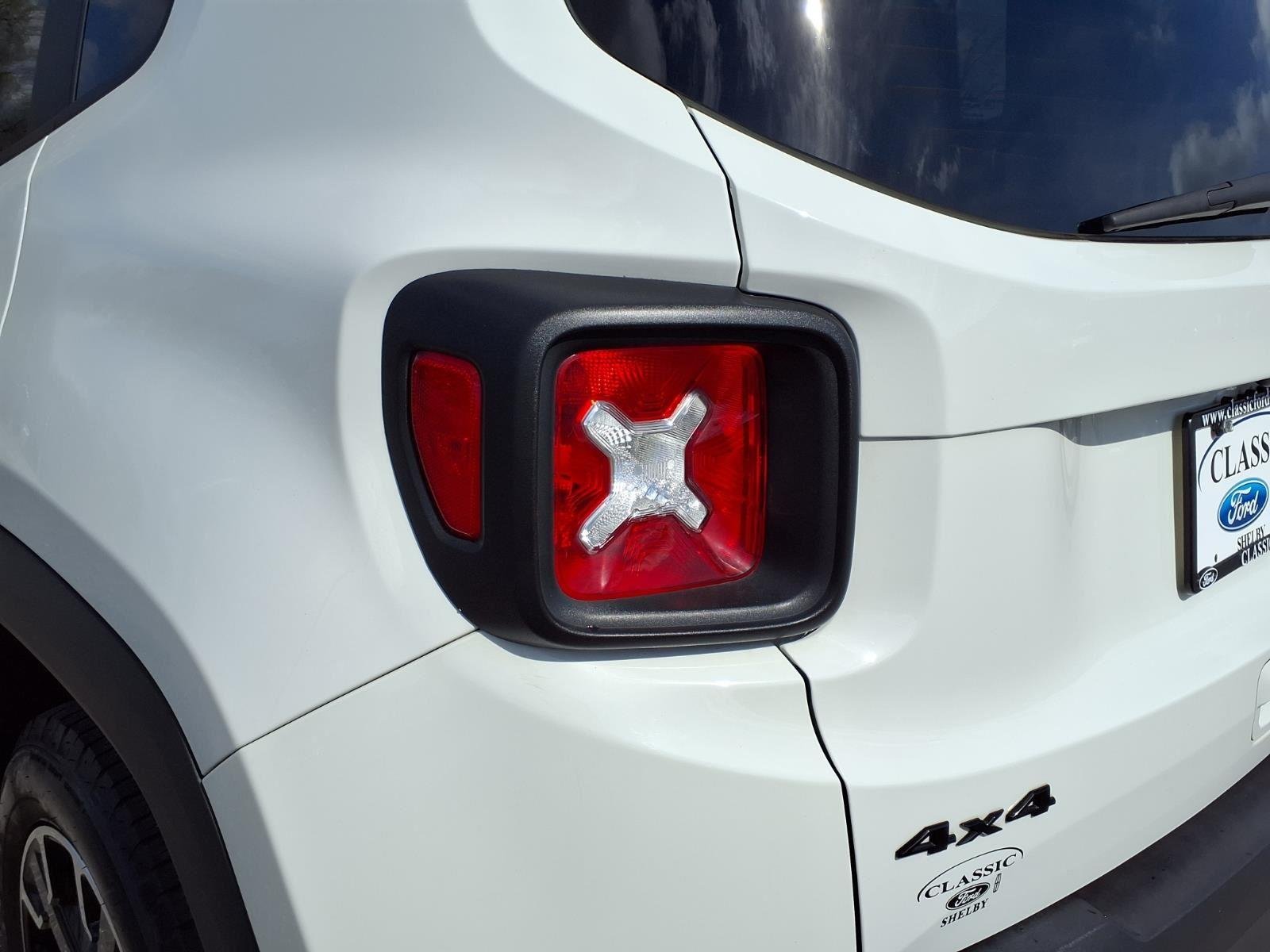 Used 2023 WHITE JEEP  image 16