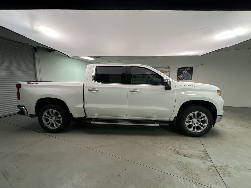 2026 Chevrolet Silverado 1500 LTZ - Photo 9