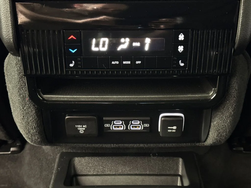 Used 2024 White Jeep Series III image 14