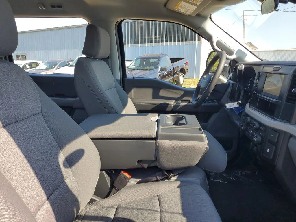 2026 Ford F-250 Super Duty XL - Photo 30