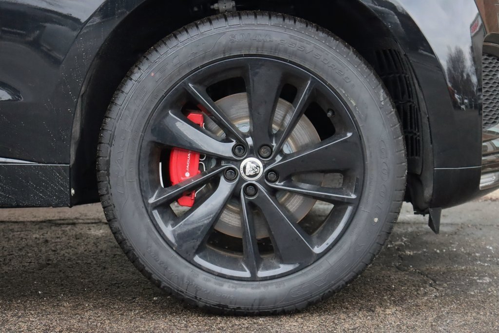 2025 JAGUAR F-PACE - Image 8