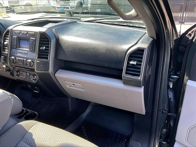 Used 2018 Gray Ford XLT image 17